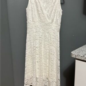 Elegant White Lace Dress